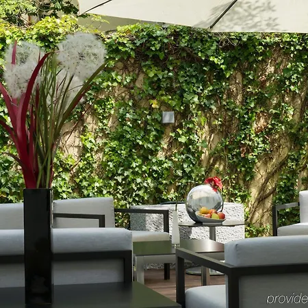 K+k Am Harras Munich