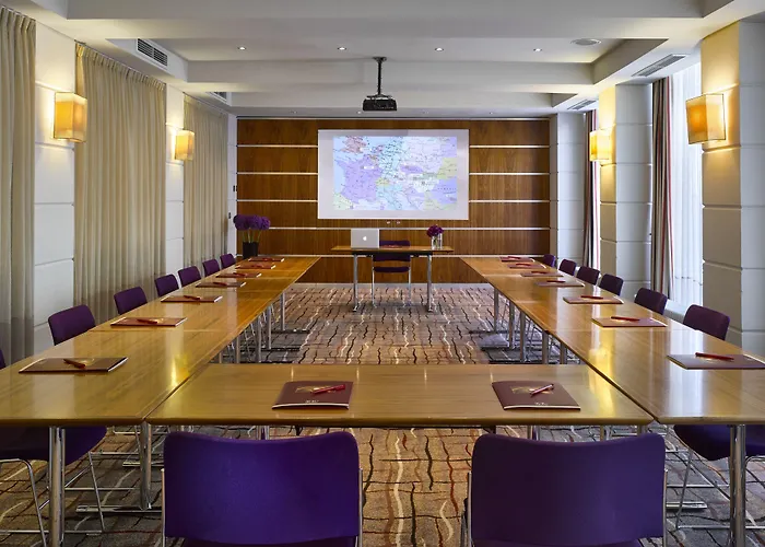 K+k Am Harras 4* Μόναχο