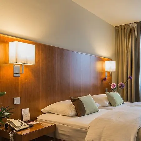 K+k Am Harras Hotel 4*